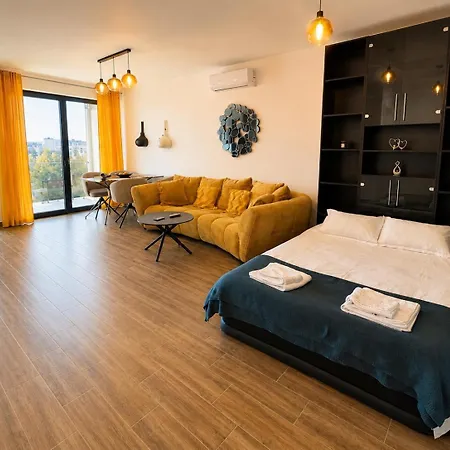 The Loft - Premium Near The Office Apartmán Kluž
