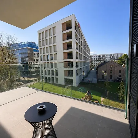 The Loft - Premium Near The Office